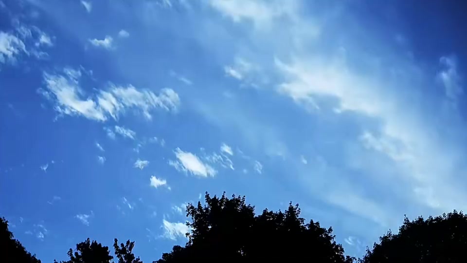 天堂mv免费在线观看mv(好多次听着这首天堂泪流满面,太好听了!分享给大家)