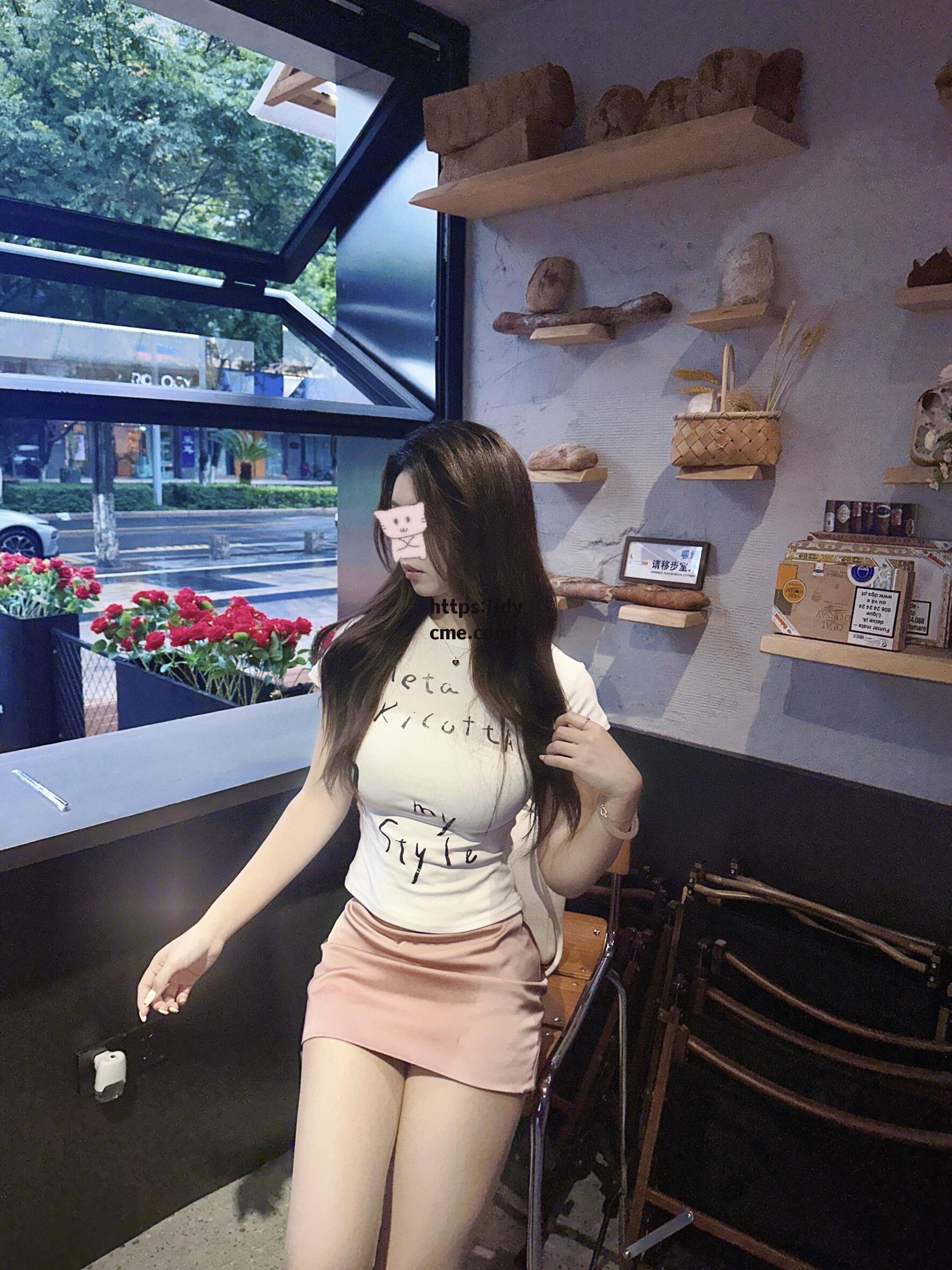 包含51chigua吃瓜网的词条